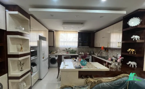 کد14098 (فروش آپارتمان 97متری 2 خوابه خیابان شمس)