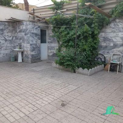 کد14048 ( فروش خانه ویلایی 293 متری قابل معاوضه در پروین )