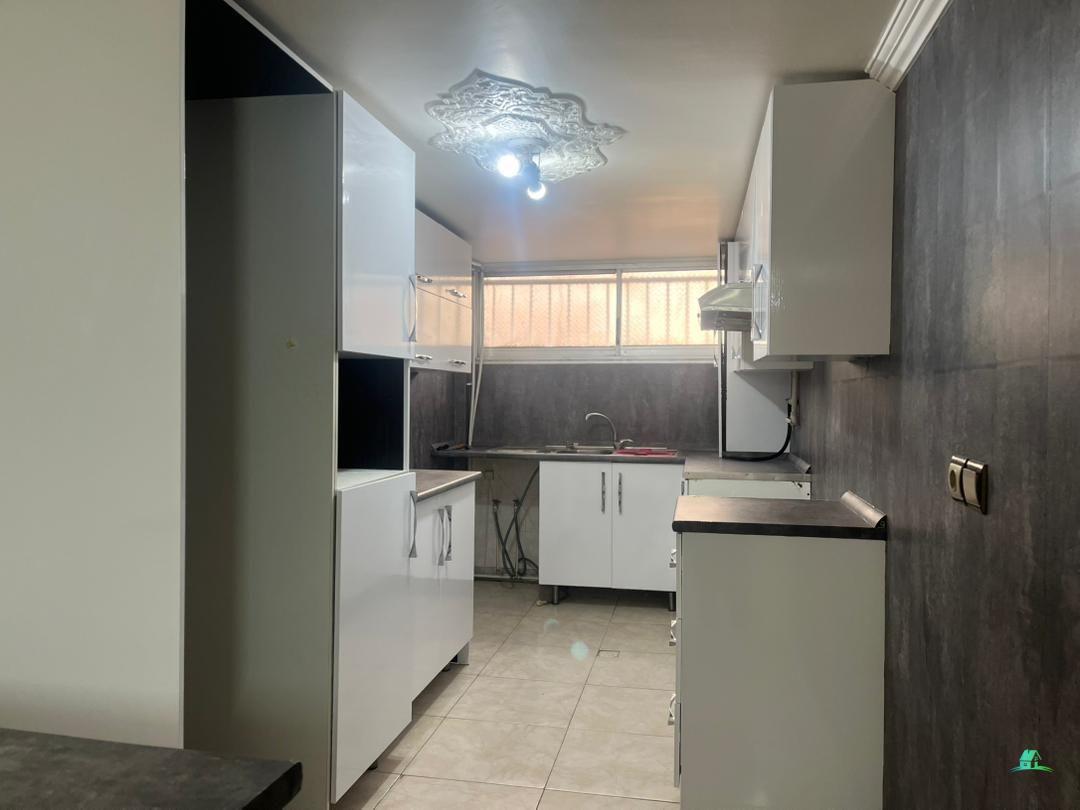 کد14145 (فروش آپارتمان 50 متری نوساز خیابان میثم )