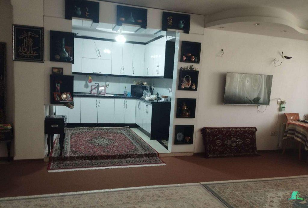 کد14099 (خانه ویلایی170 متری 2 خوابه خیابان سپیده کاشانی)