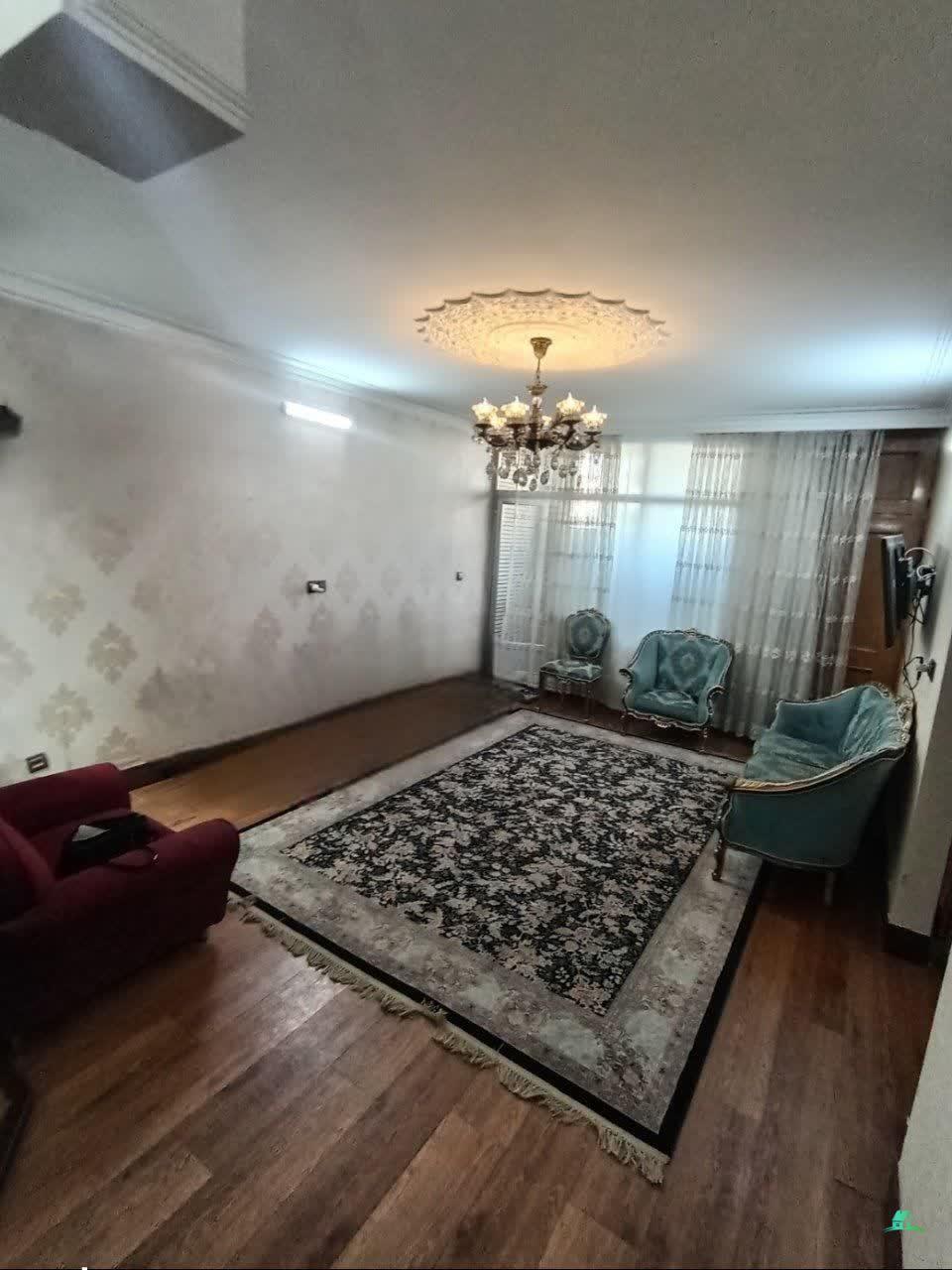 کد16012 (فروش آپارتمان 80 متری 2 خوابه خیابان پروین)