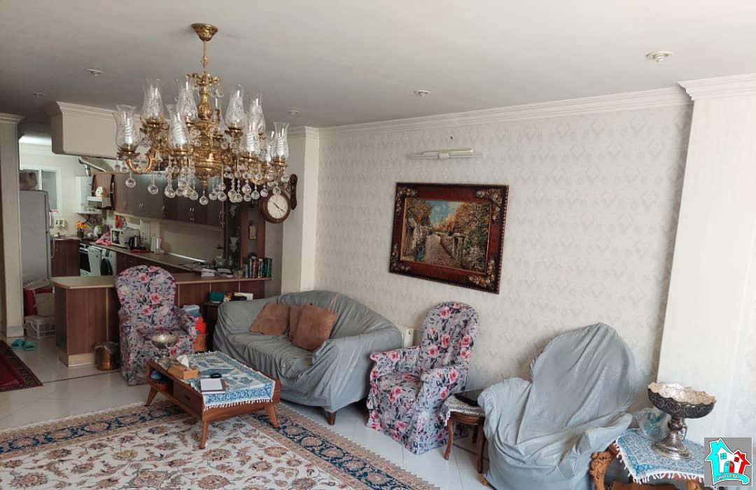 کد7409(فروش آپارتمان 100 متری خیابان دشتستان)