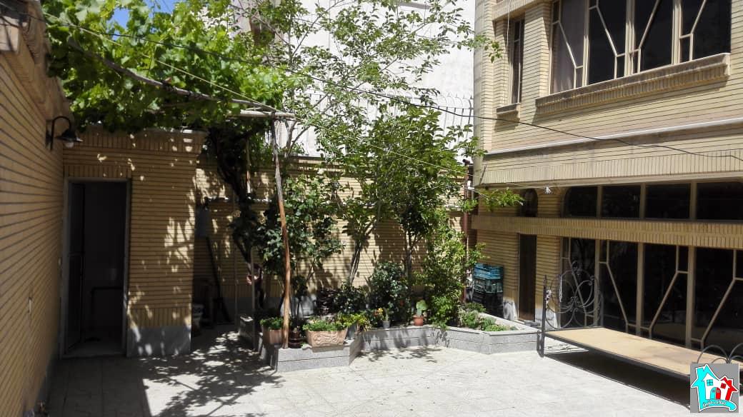 کد993//ویلایی 5روپیلوت.بر سعدی شهرک کاوه