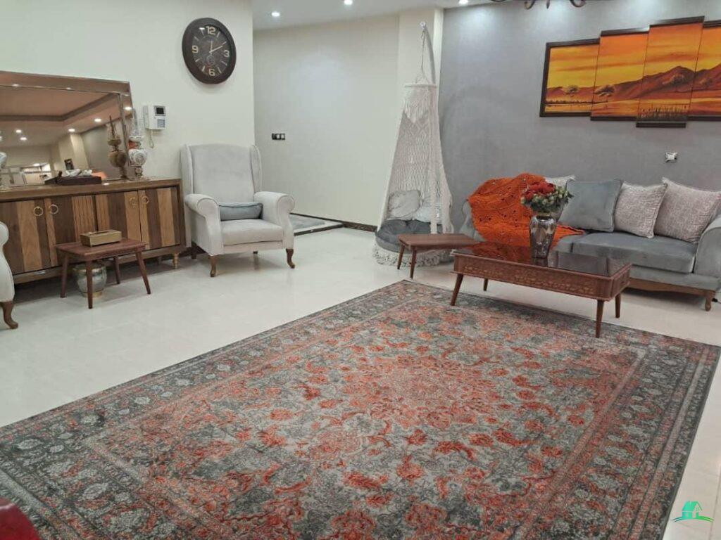 کد14103 ( فروش خانه ویلایی ارتفاع دار خیابان پروین)