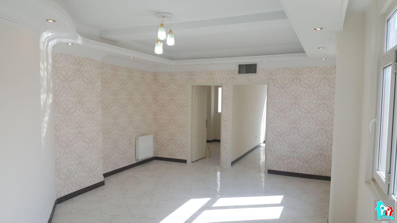 کد8450 (فروش خانه ویلایی 365 متری خیابان فرسان جنوبی)