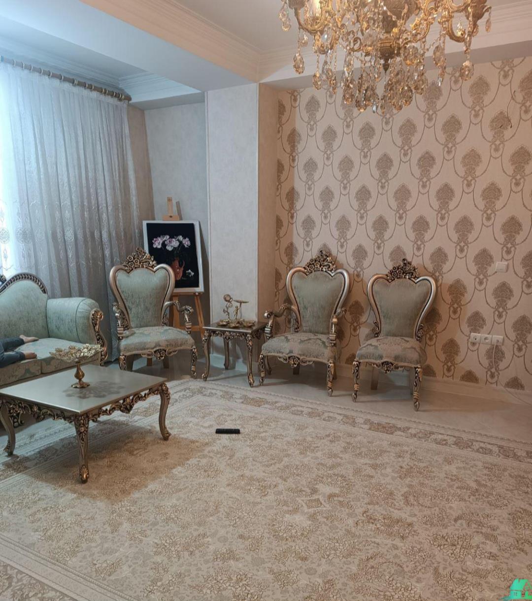 کد10418 (فروش آپارتمان 87 متری 2 خوابه خیابان مفتح)