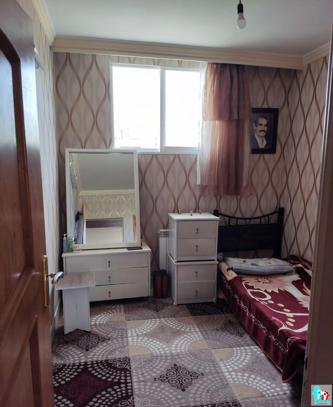 کد 9017( فروش سه واحد آپارتمان 73 متری در دشتستان )
