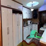 کد14093 ( آپارتمان 130 متری 2 خوابه شیک خیابان سپنتا اول)